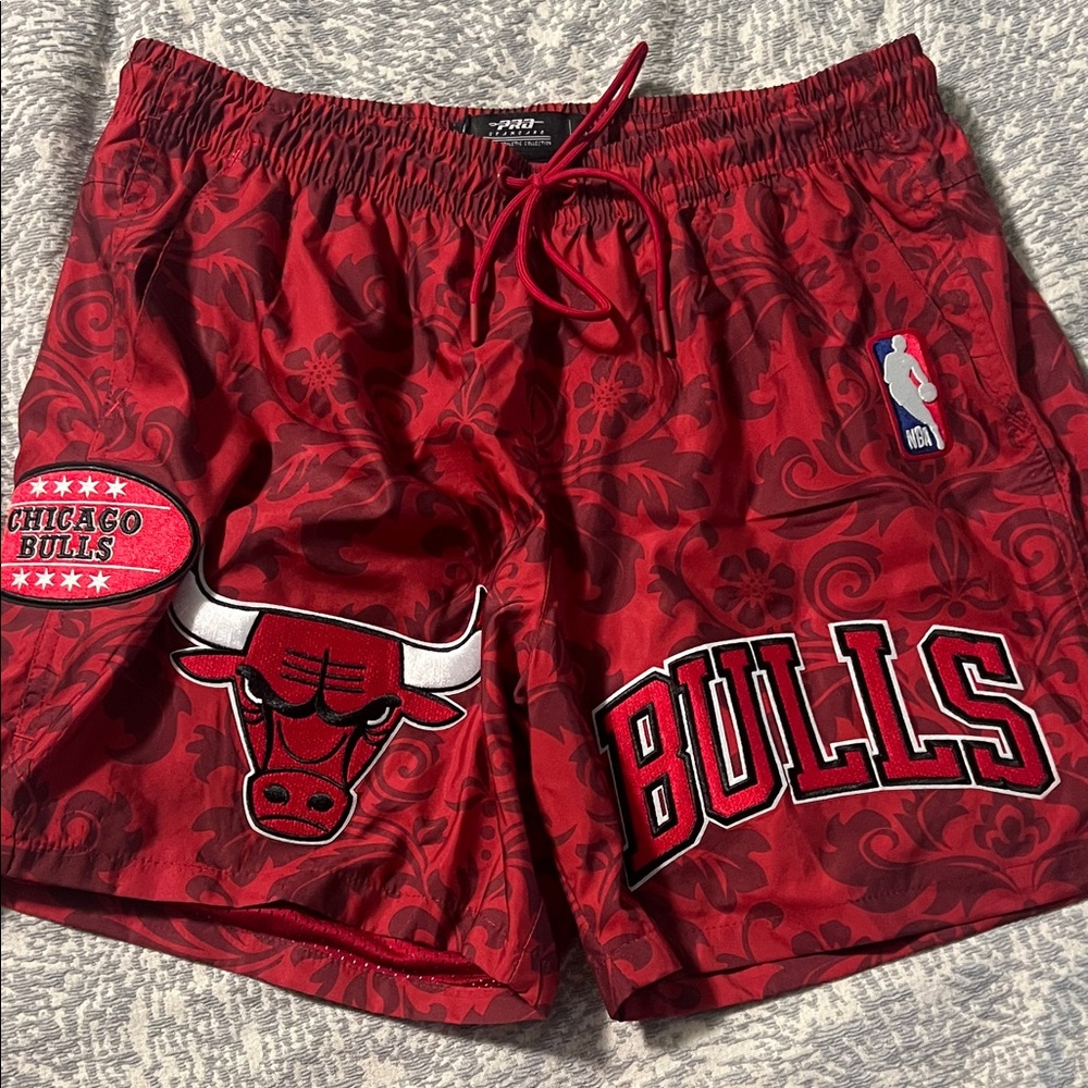 NBA Chicago Bulls Red Athletic Shorts